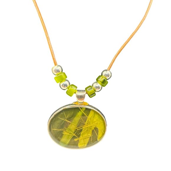 Vtg KC Kenneth Cole Enamel Green Pendant Necklace Glitter Silver Tone Adjustable - Picture 2 of 5